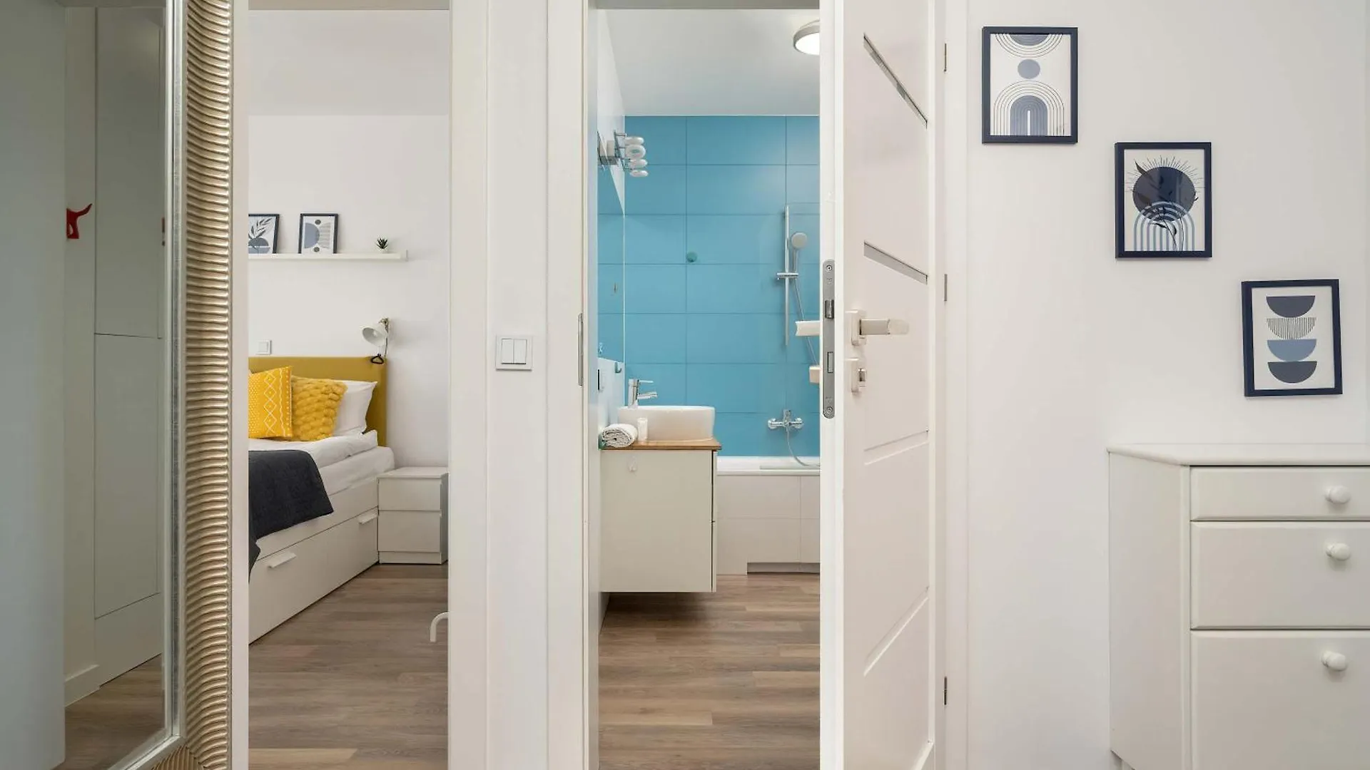 Wyjatkowy Apartament Z Parkingiem By Noclegi Renters Wrocław